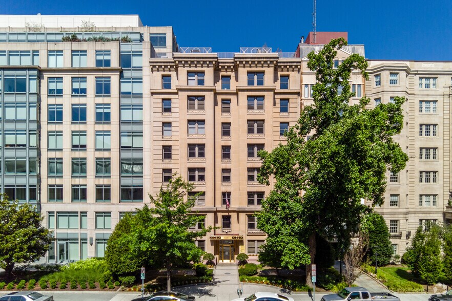 1016 16th St NW, Washington, DC à vendre - Photo principale - Image 1 de 4