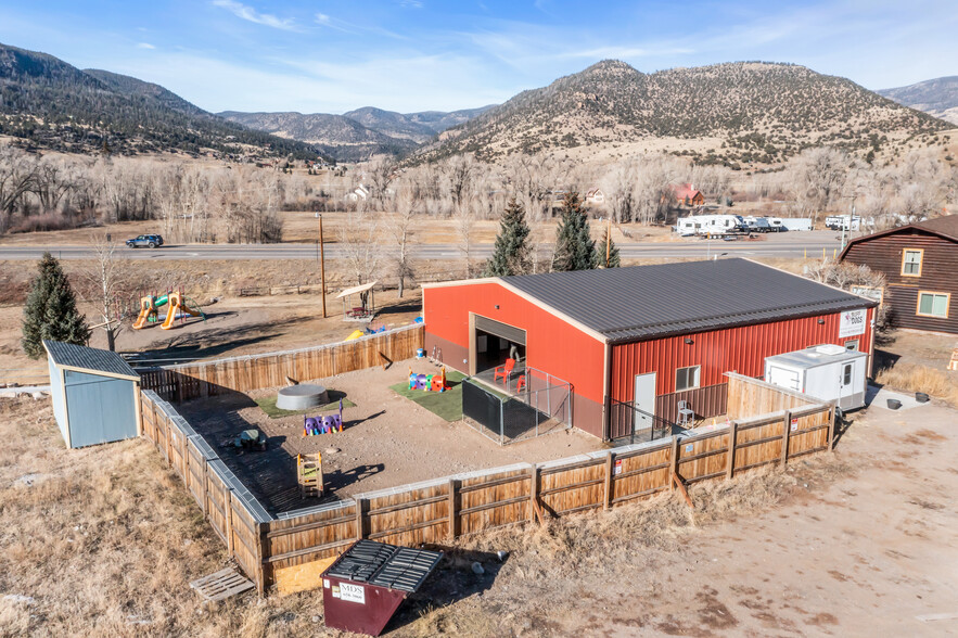 53 Park Dr, South Fork, CO à vendre - Photo du bâtiment - Image 2 de 5