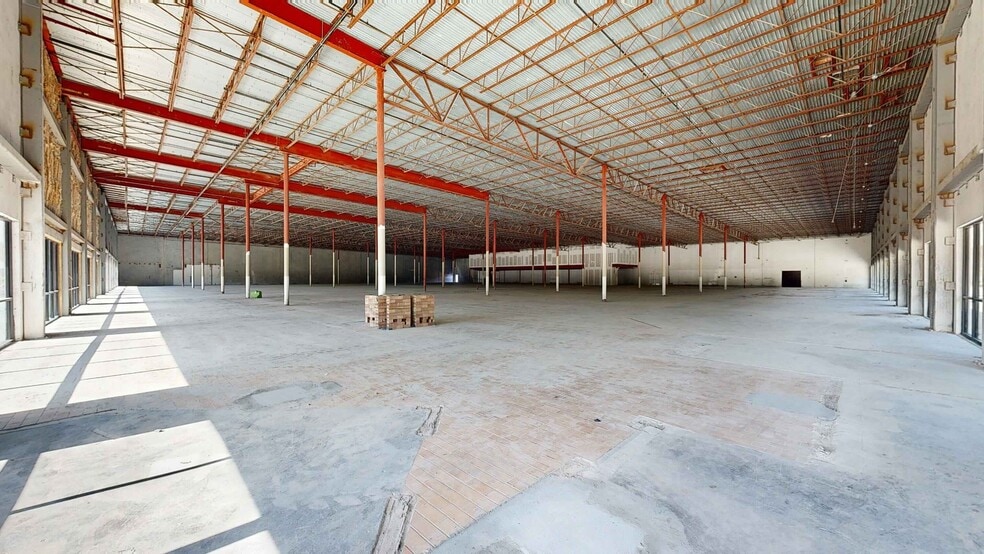 2323 Clear Lake City Blvd, Houston, TX for lease - Matterport 3D Scan - Image 2 of 30