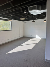 7721 SE 13th Ave, Portland, OR for lease Interior Photo- Image 2 of 2