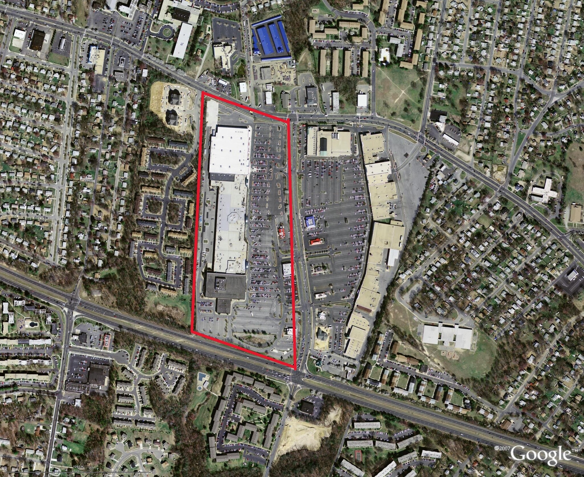 3101-3401 Donnell Dr, Forestville, MD for lease Primary Photo- Image 1 of 2