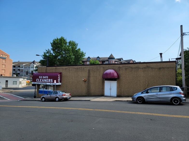 542 West Ave, Norwalk, CT for lease - Building Photo - Image 3 of 5
