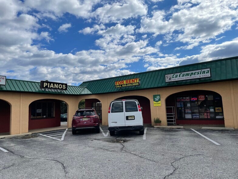 437-461 Rt-73 N, Berlin, NJ à louer - Photo du bâtiment - Image 3 de 16