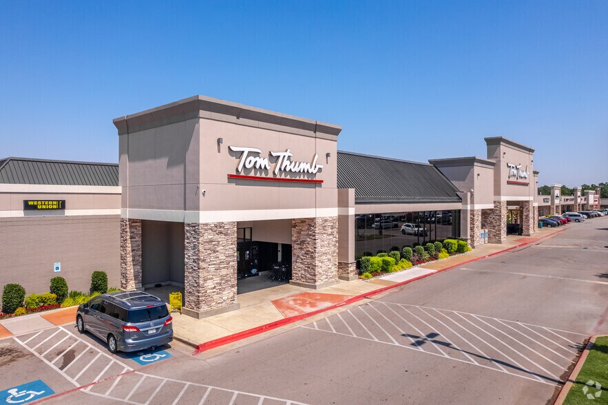 1701 W Randol Mill Rd, Arlington, TX à louer - Photo du bâtiment - Image 1 de 17