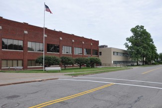 Plus de détails pour 60 Carlson Rd, Rochester, NY - Plusieurs types d'espaces à louer