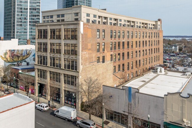 More details for 554 Main St, New Rochelle, NY - Retail for Lease
