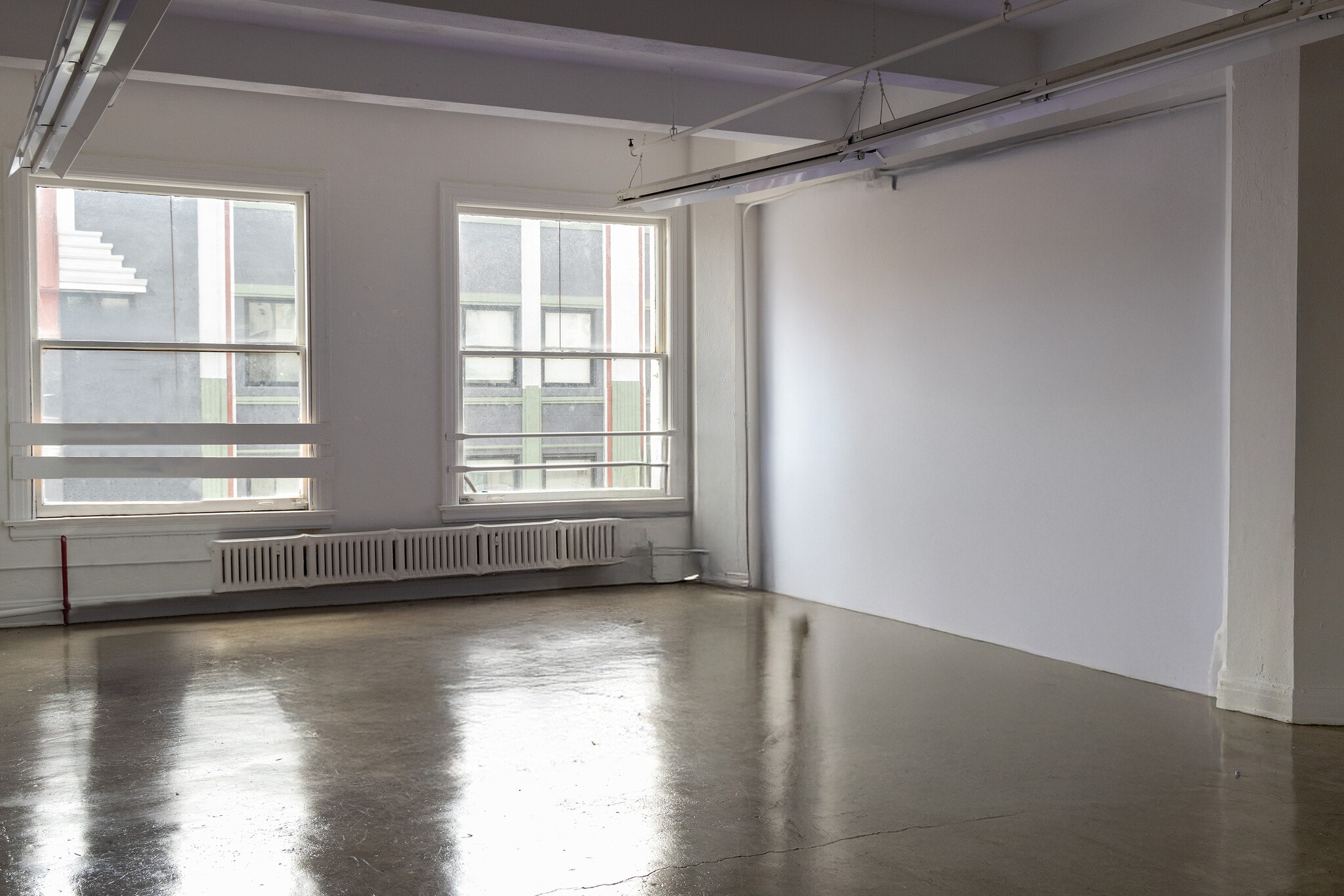 656 S Los Angeles St, Los Angeles, CA à louer Photo du bâtiment- Image 1 de 4