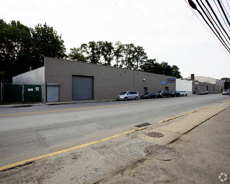 1000 Saw Mill River Rd, Yonkers, NY for sale - Building Photo - Image 1 of 1