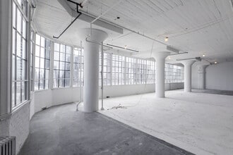 601 W 26th St, New York, NY for lease Interior Photo- Image 2 of 3