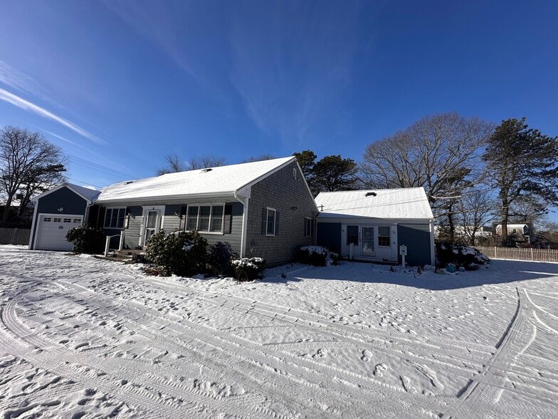 54 Old Main St, South Yarmouth, MA for sale - Building Photo - Image 3 of 22