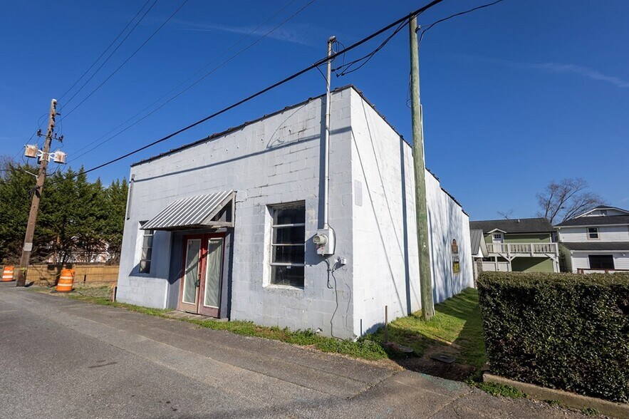 44 N Church St, Ellijay, GA à vendre - Photo du bâtiment - Image 3 de 9