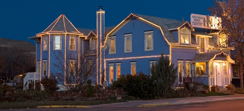 320 Railway Ave E, Drumheller, AB à vendre - Photo principale - Image 1 de 1