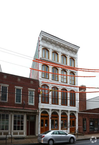 621-623 N 2nd St, Philadelphia, PA à vendre - Photo du bâtiment - Image 2 de 3