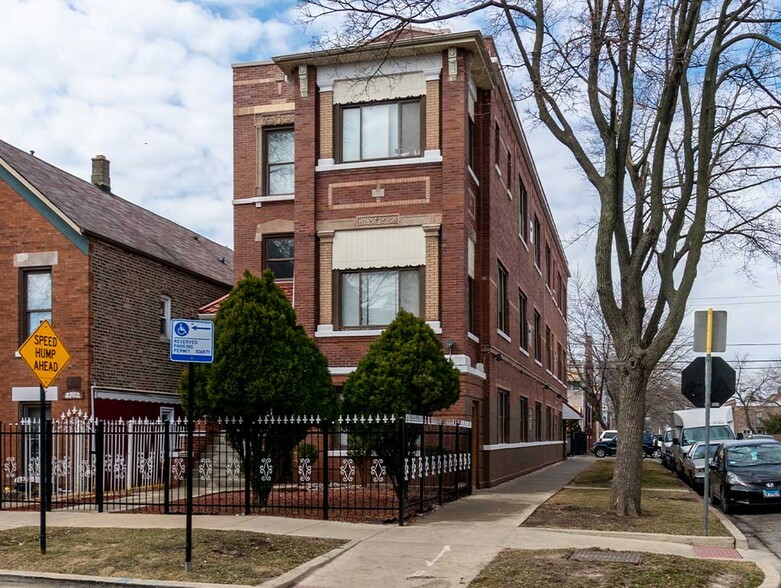 2700 S Hamlin Ave, Chicago, IL for sale - Building Photo - Image 1 of 1