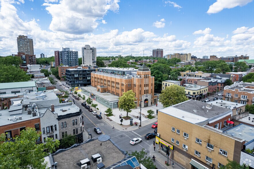 2035 Rue Atateken, Montréal, QC à louer - Aérien - Image 3 de 3
