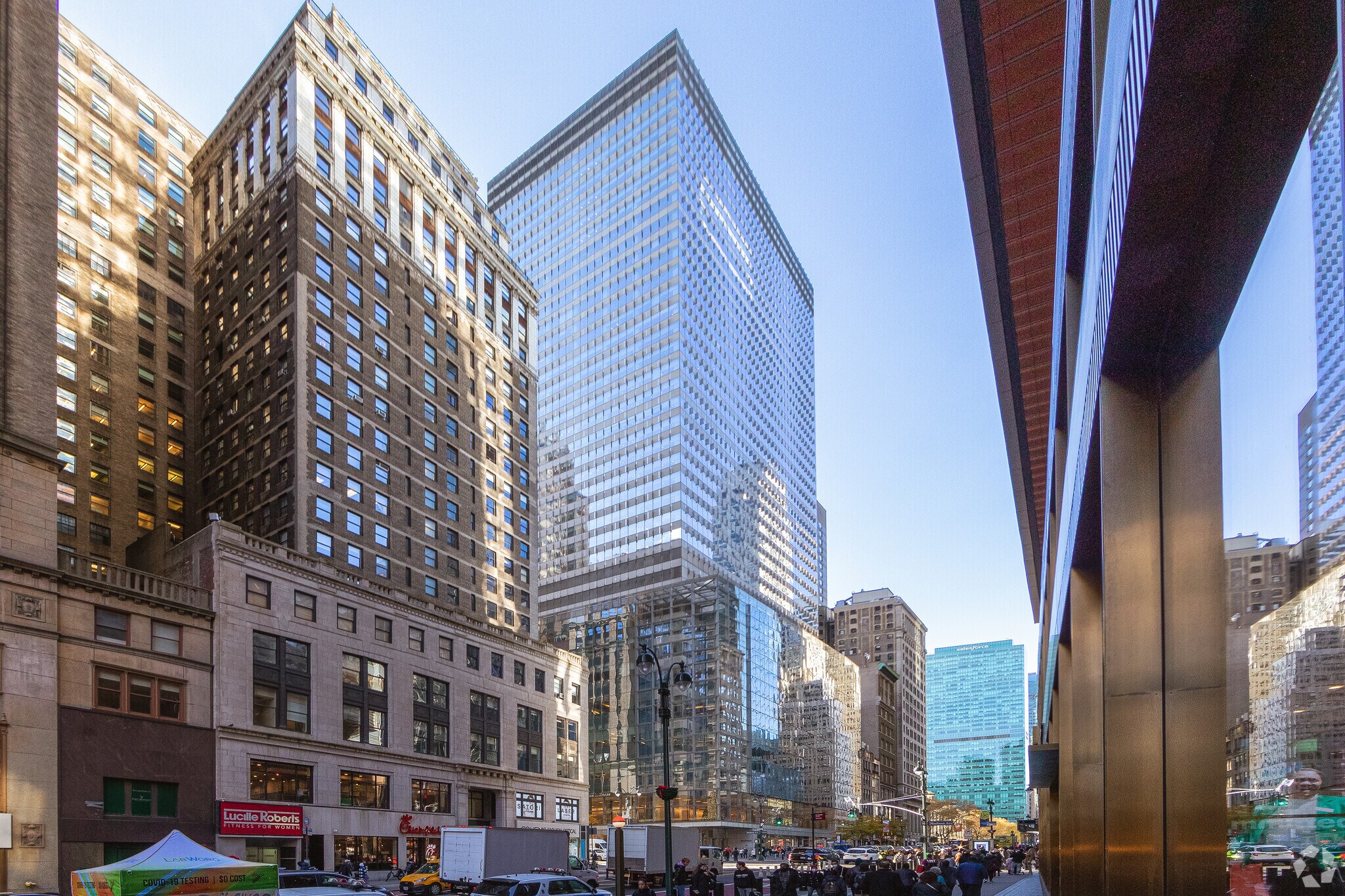 300 Madison Ave, New York, NY for sale Primary Photo- Image 1 of 1