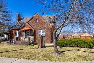 Plus de détails pour 324 1st St, Des Moines, IA - Commerce de détail à vendre