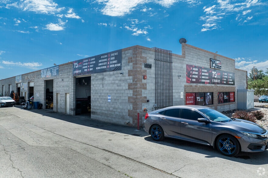 2530 Sutro St, Reno, NV for lease - Primary Photo - Image 1 of 6