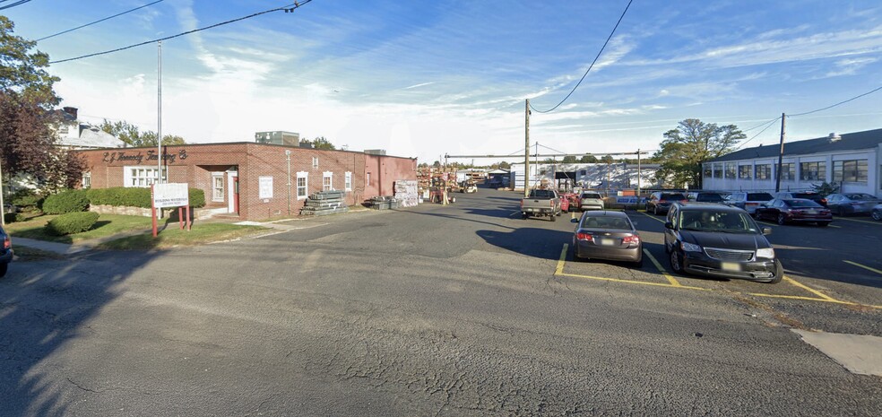 342 Schuyler Ave, Kearny, NJ for lease - Building Photo - Image 3 of 5