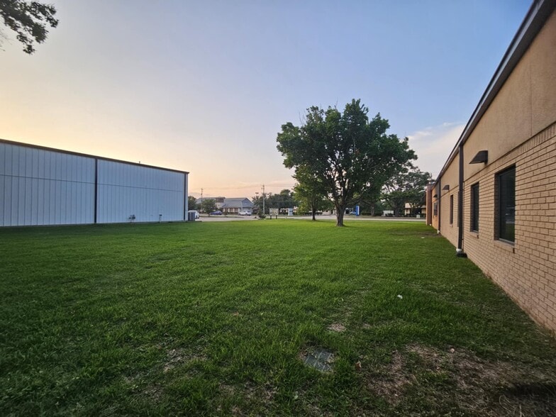 2012 Broadway St, Pearland, TX à vendre - Photo du bâtiment - Image 3 de 12