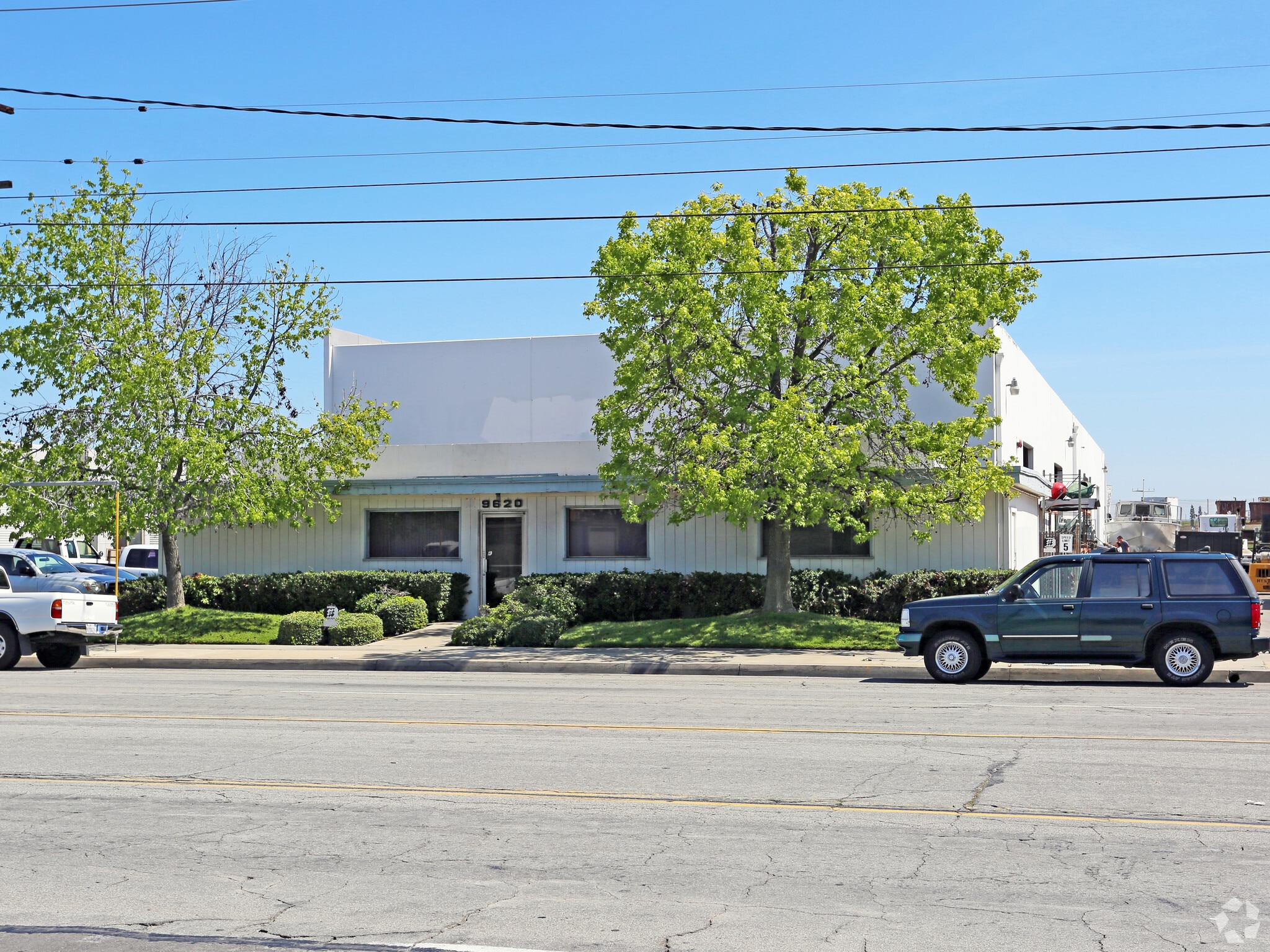 9620 Santa Fe Springs Rd, Santa Fe Springs, CA à louer Photo du bâtiment- Image 1 de 11