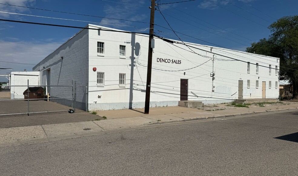 2211 Commercial St NE, Albuquerque, NM à vendre - Photo du bâtiment - Image 2 de 13