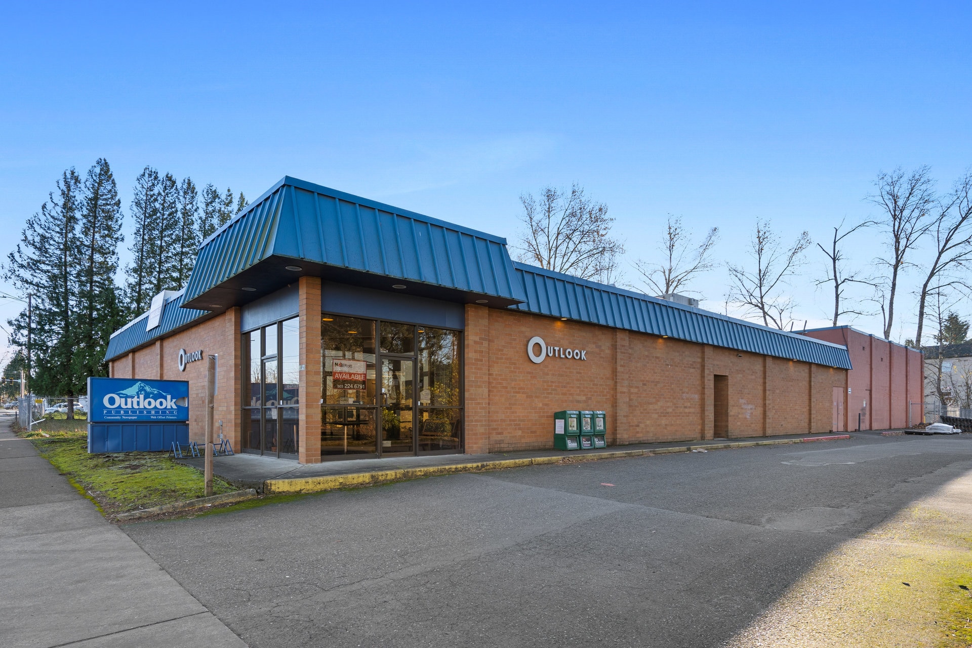 1190 NE Division St, Gresham, OR for sale Primary Photo- Image 1 of 16