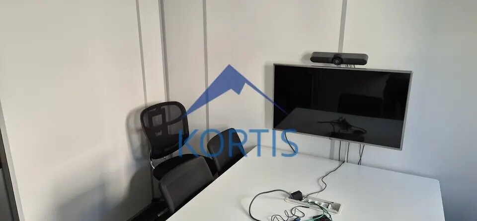 97 Allée Alexandre Borodine, Saint-Priest à vendre - Photo du bâtiment - Image 2 de 24