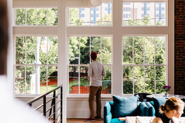 Plus de détails pour 135 Auburn Ave NE, Atlanta, GA - Coworking à louer