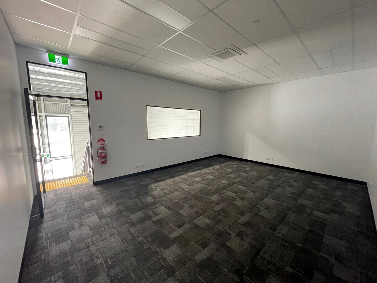 4 Colony Cl, Tuggerah, NSW 2259 - Unité 12 -  - Photo intérieure - Image 2 of 9