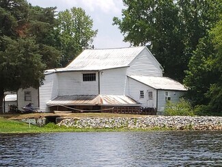 Plus de détails pour 8214 Panther Lake Rd, Willow Spring, NC - Local d'activités à louer