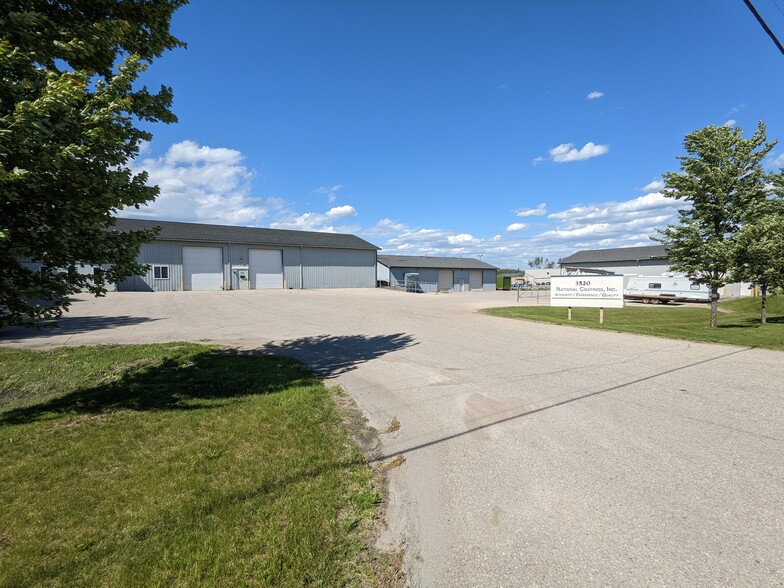 3520 Rennie School Rd, Traverse City, MI à vendre - Photo du b timent - Image 1 de 12