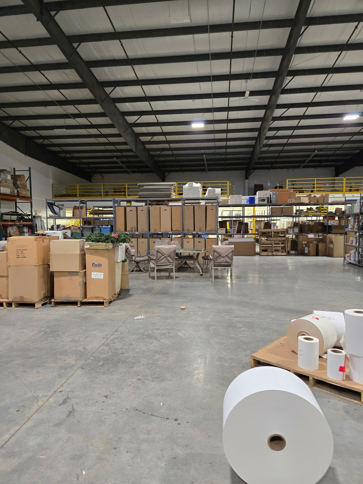 1258 SW Lake Rd, Redmond, OR à louer Photo intérieure- Image 1 de 3