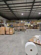 1258 SW Lake Rd, Redmond, OR à louer Photo intérieure- Image 1 de 3