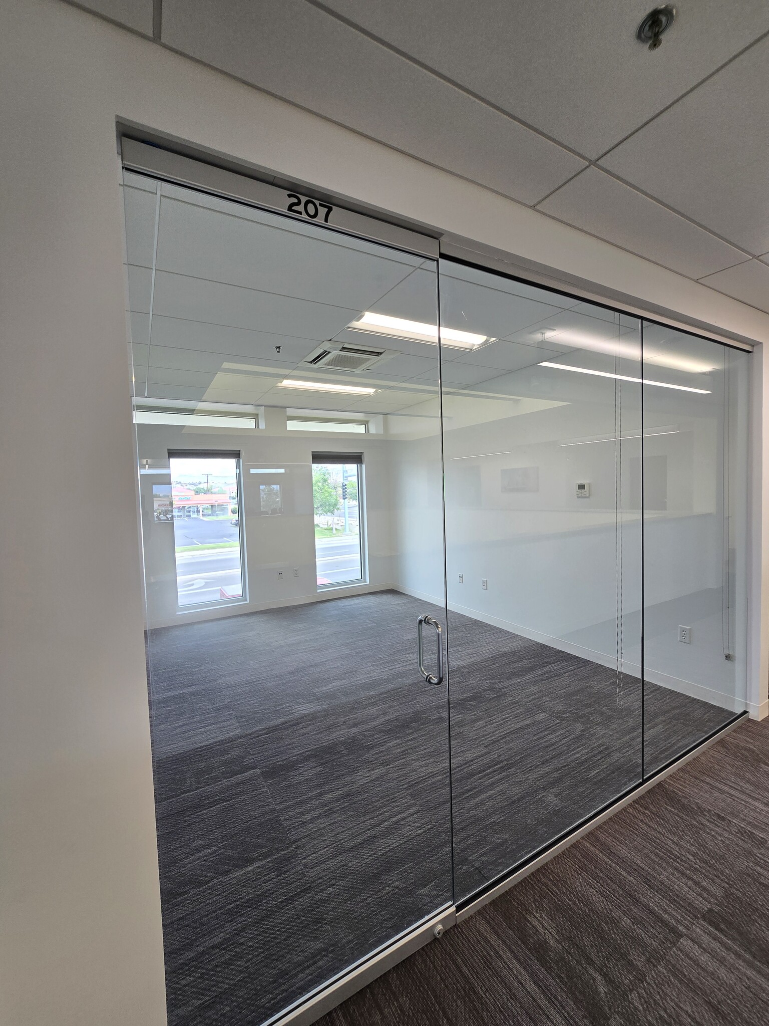 2755 North Ave, Grand Junction, CO for sale Interior Photo- Image 1 of 2