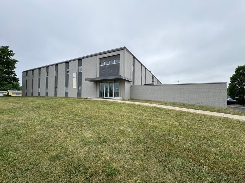 1201 Cumberland Ave, West Lafayette, IN for lease - Building Photo - Image 2 of 39