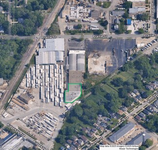 Plus de détails pour 740 Prairie St, Aurora, IL - Industriel à louer
