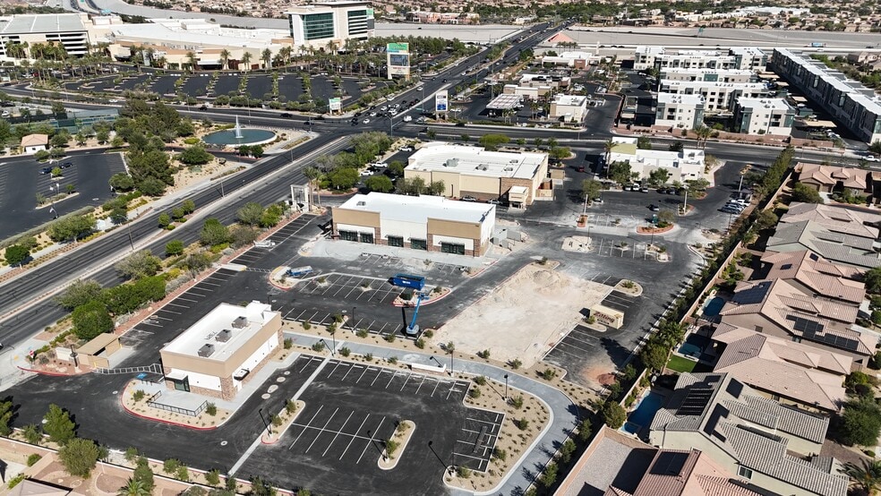 7325 Aliante Pky, North Las Vegas, NV for lease - Building Photo - Image 3 of 6