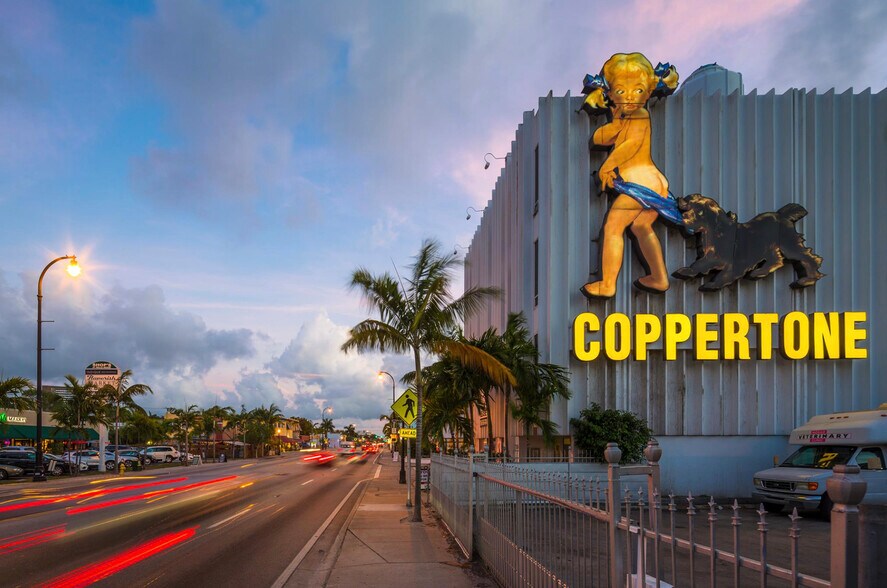 7300 Biscayne Blvd, Miami, FL à louer - Photo du bâtiment - Image 2 de 7