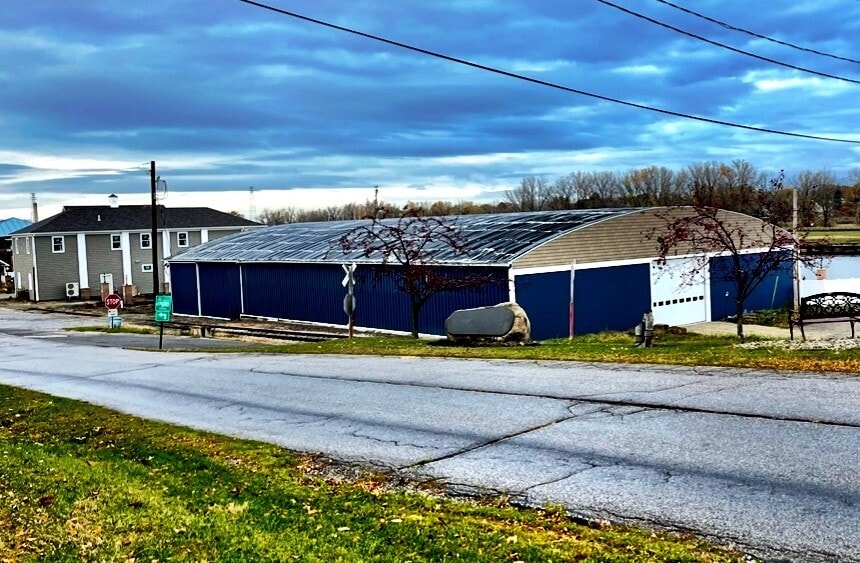 Marina & Residential Income Portfolio portfolio of 2 properties for sale on LoopNet.ca - Building Photo - Image 2 of 16