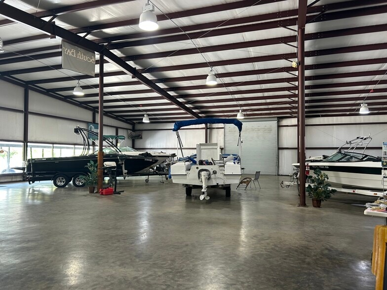 1765 US 231, Wetumpka, AL à vendre - Photo du bâtiment - Image 3 de 3