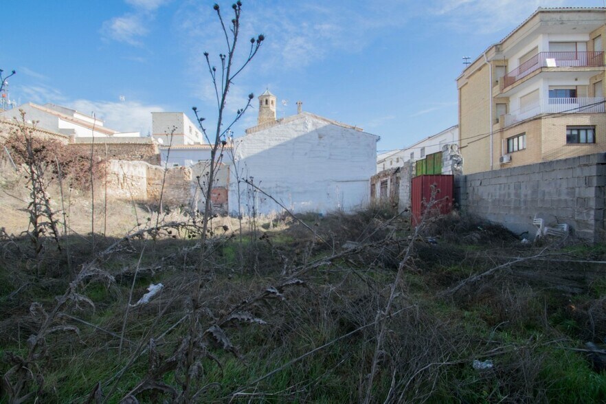 Calle Real, 42, Guadahortuna, Granada for sale - Building Photo - Image 2 of 24