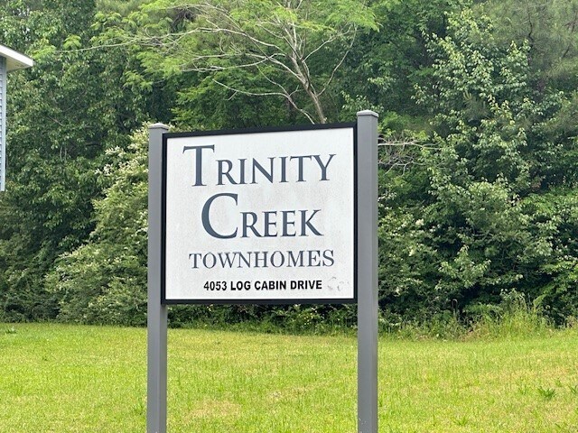 4053 Log Cabin Dr, Macon-Bibb, GA à vendre Photo du bâtiment- Image 1 de 15