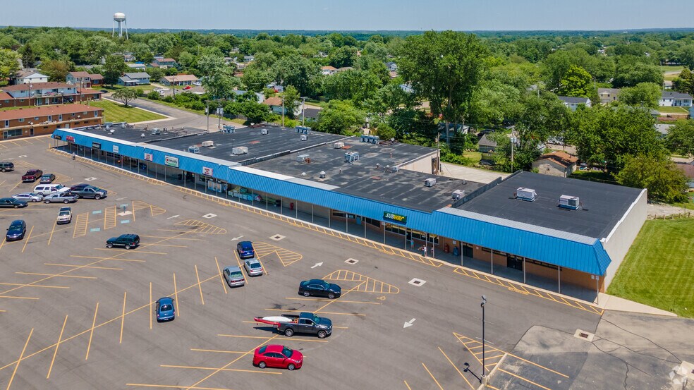 570-660 McAdams Dr, New Carlisle, OH à louer - Aérien - Image 3 de 4