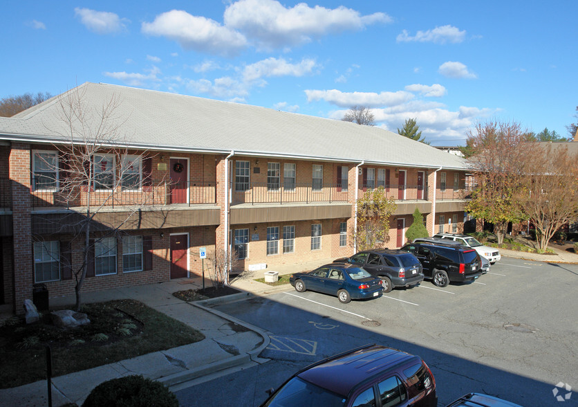 3311 Toledo Ter, Hyattsville, MD à vendre - Photo principale - Image 1 de 1