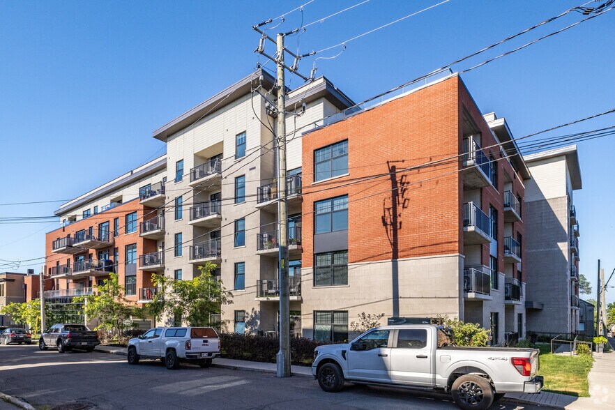 75 Rue Principale, Gatineau, QC à vendre - Photo du bâtiment - Image 2 de 4