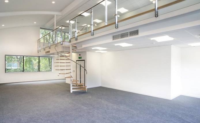 Brooklands Rd, Weybridge for lease Interior Photo- Image 1 of 2
