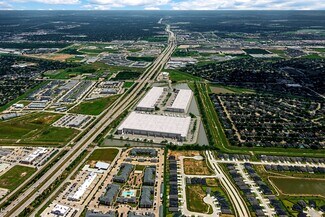 Plus de détails pour Monument Crossing, Grand Pky, Katy, TX - Industriel à louer