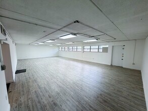 18500 NE 5th Ave, Miami Gardens, FL à louer Photo intérieure- Image 2 de 3