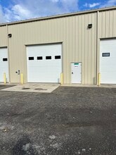 141 Ward Ave, Moosup, CT for lease Interior Photo- Image 1 of 3
